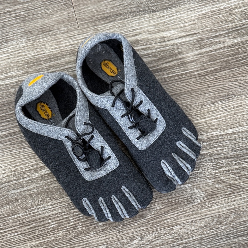 Women’s Vibram FiveFingers KSO ECO Wool minimalist toe shoes New NWOT 6.5